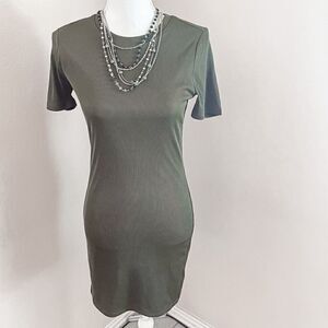 Forever 21 Olive Green Sweater Bodycon Mini Dress; SZ M; Good Condition